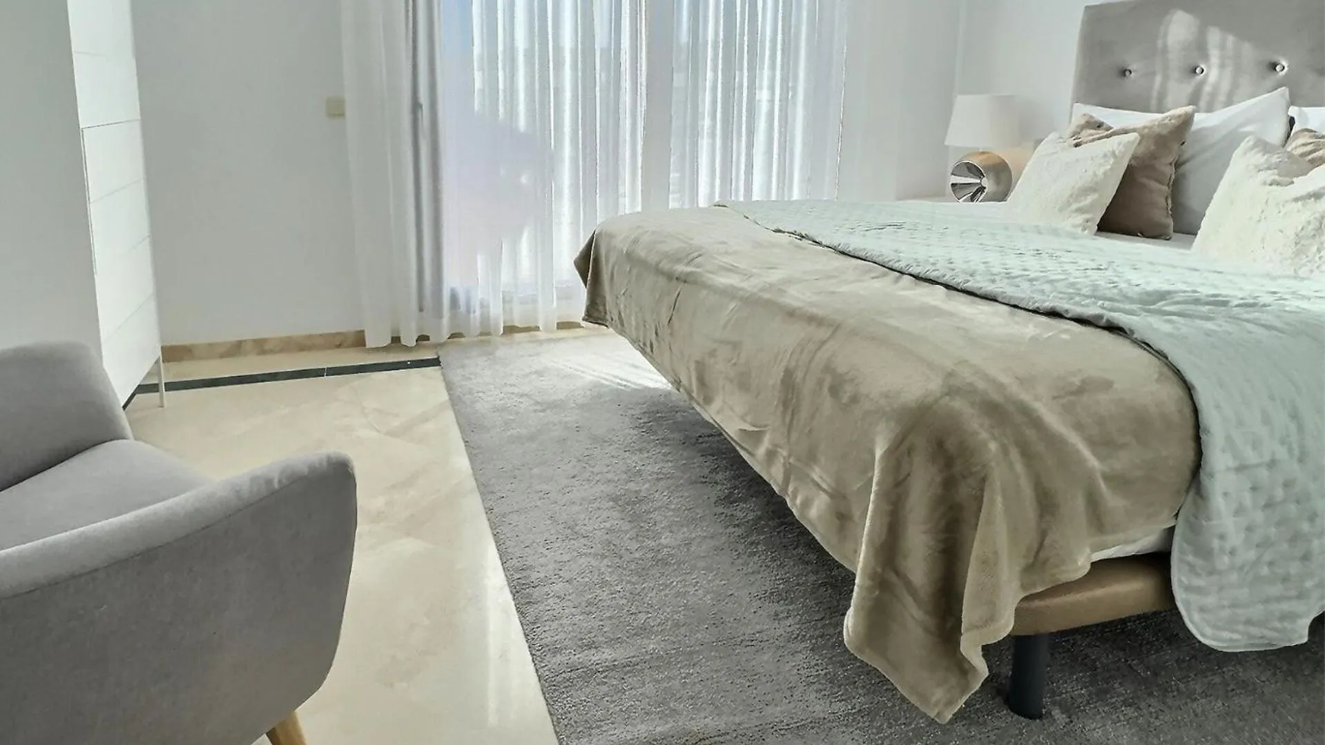Beautiful Penthouse Apartment With Three Large Double Bedrooms In Casares Costa Buenas Noches
