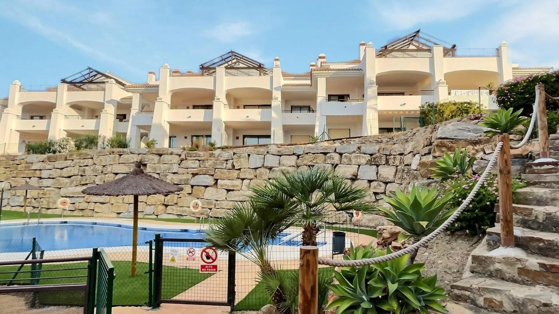 Beautiful Penthouse Apartment With Three Large Double Bedrooms In Casares Costa Buenas Noches Spain